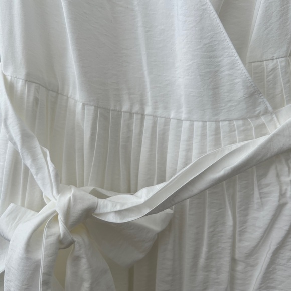 Vince sleeveless V neck wrap dress Small - Picture 7 of 9